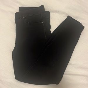 SPANX Pull On Black Skinny Jean